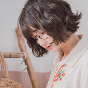 好想两个男人捆绑我做爱我
