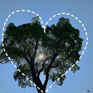 好想两个男人捆绑我做爱我
